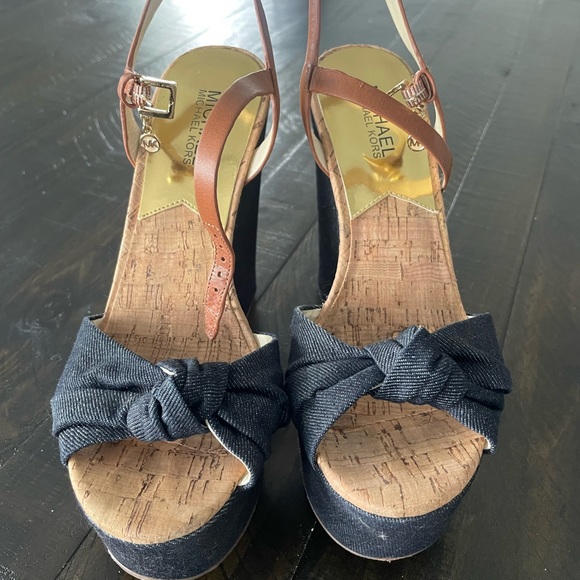 Michael Kors wedge shoes - used - Picture 3 of 4
